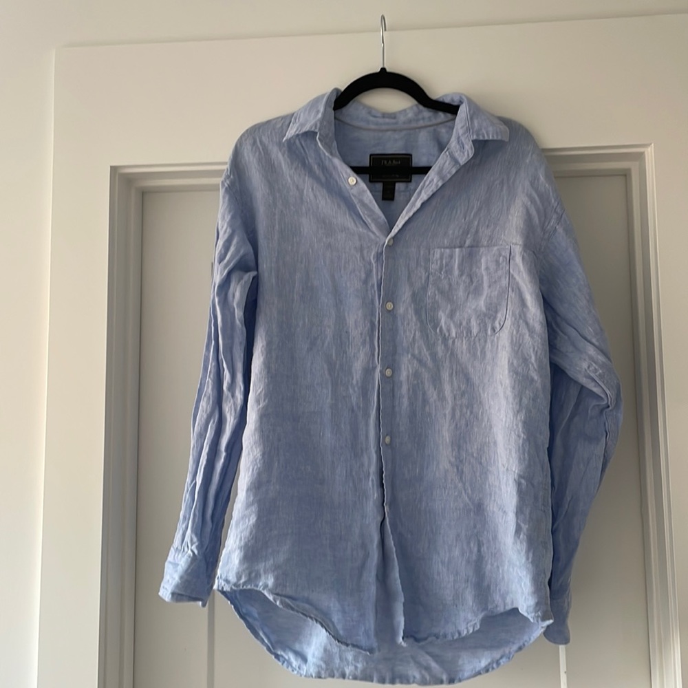 Jos. A Bank linen button-down in blue. Never worn!!!